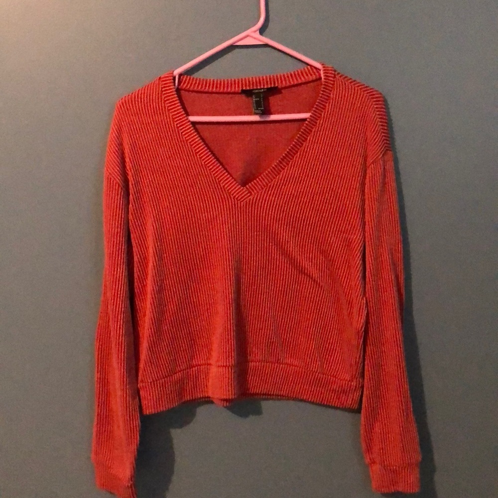 Forever 21 v-neck sweater. Maroon/red